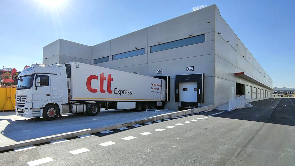 ctt-express-movilidad-sostenible-transporte-urgente-logistica-carosan